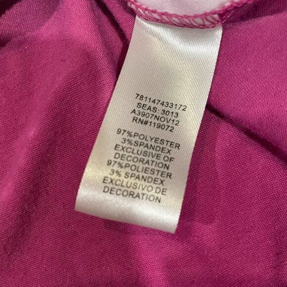 Monster High Limited Edition Collector
 T-Shirt 2013  Scaris City of Frights - Picture 12 of 13